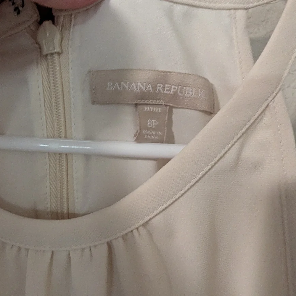 Banana Republic, Cream Sleeveless Colorblock Dress, Size 8p